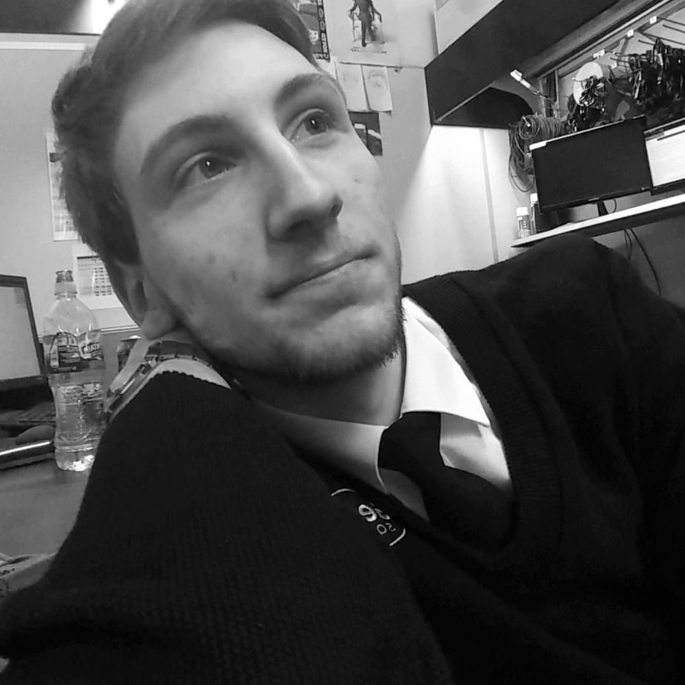 Meet your Posher, Logan